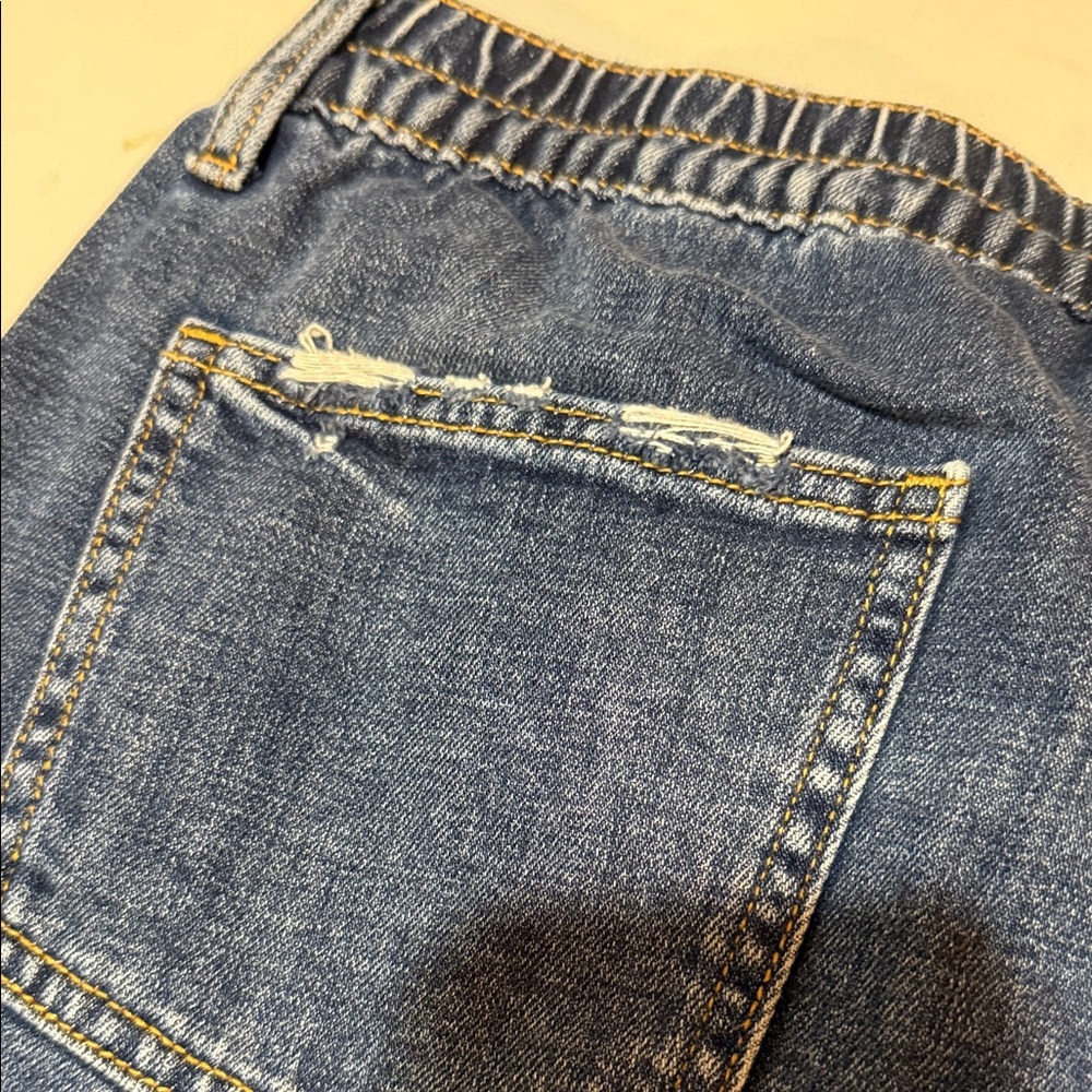 Distressed Denim Women's Shorts - Picture 3 of 7